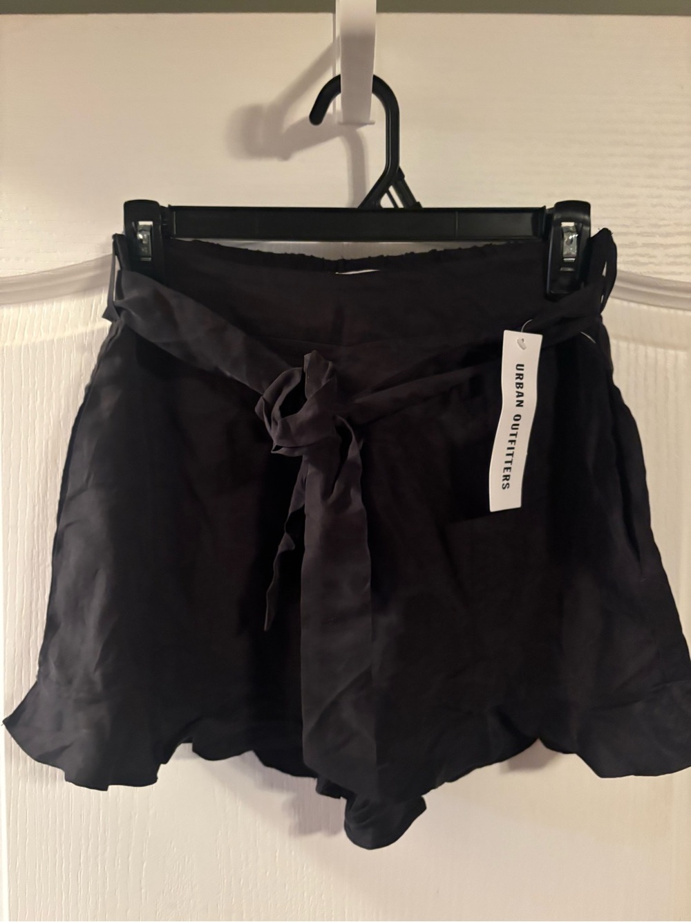 Urban Outfitters Black Tie-Waist Ruffle-Hem High-Waist Skirt